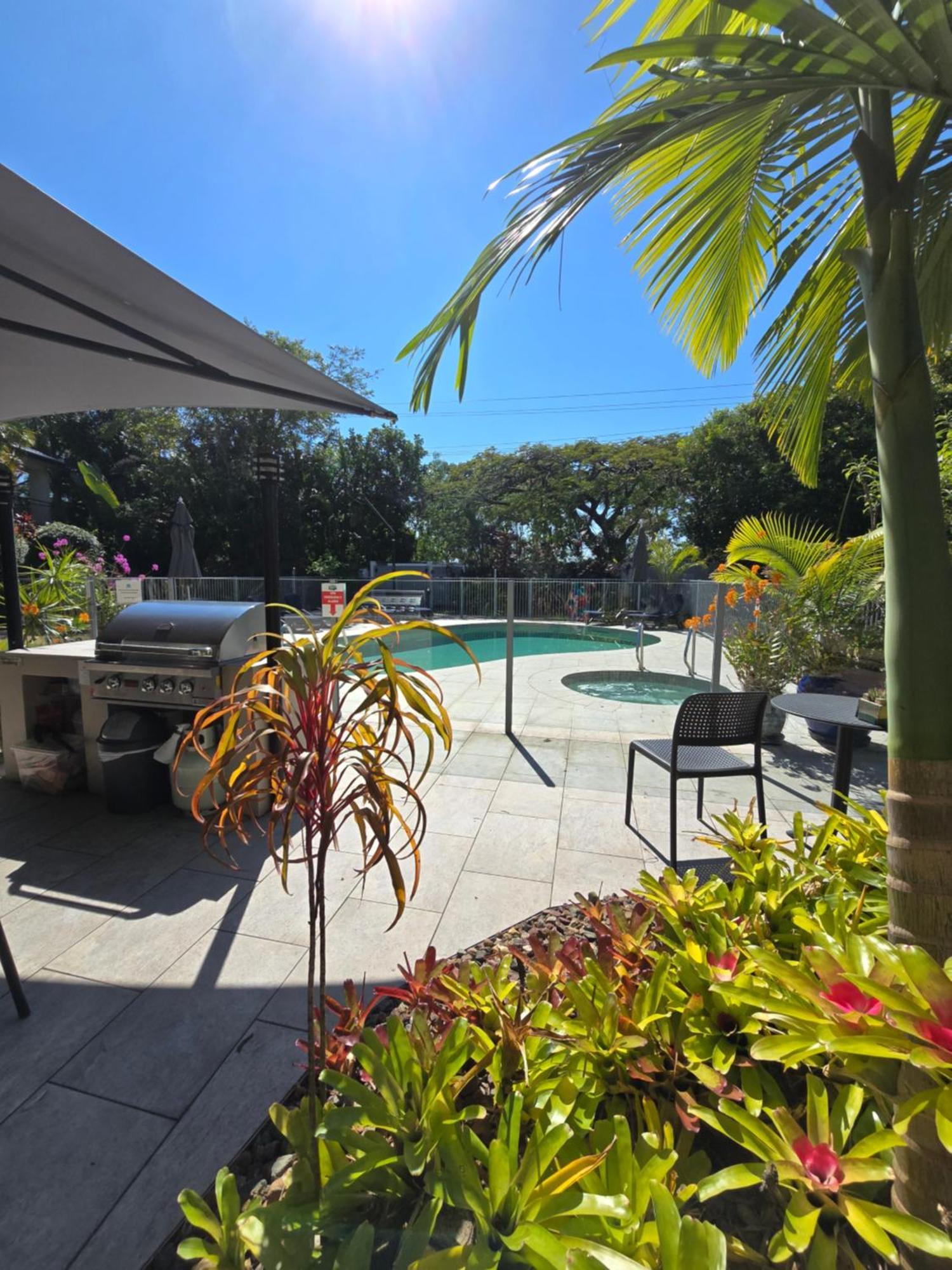 Noosa River Retreat Holiday Apartments Noosaville Buitenkant foto